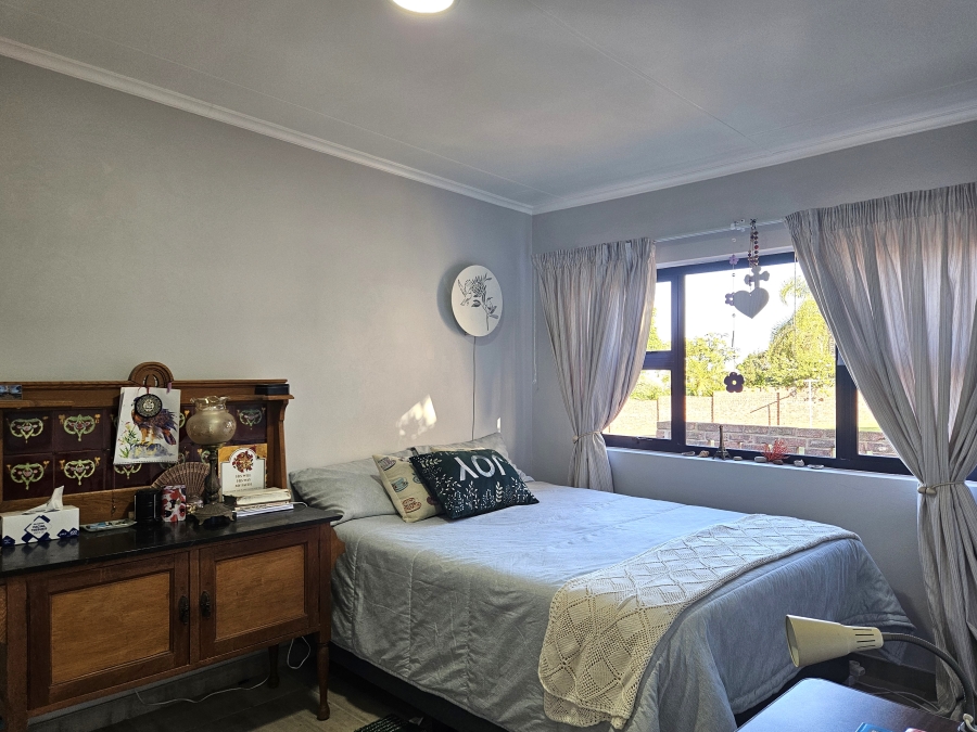 9 Bedroom Property for Sale in Ferreira Town Eastern Cape